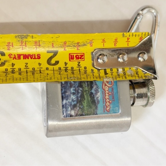 Mount Rainier National Park Stainless Steel 1oz Flask Keychain Mount Tahoma - Picture 7 of 8